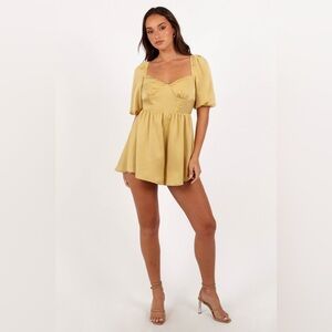 PETAL & PUP BILLIE ROMPER - HONEYSUCKLE YELLOW SIZE 6 B1976